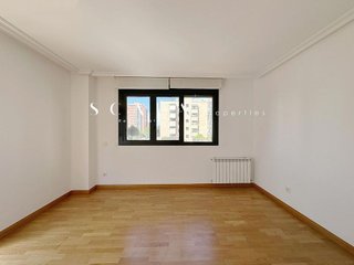 Piso en alquiler en Pueblo Nuevo en Madrid