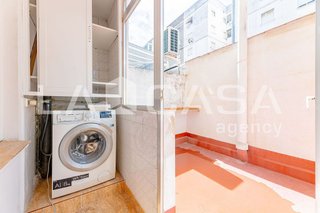 Piso en venta en Ciutat Jardí en Valencia