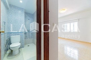 Piso en venta en Ciutat Jardí en Valencia