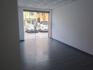 Local comercial en alquiler en Crevillet - Pinar Alto en Puerto de Santa María (El)
