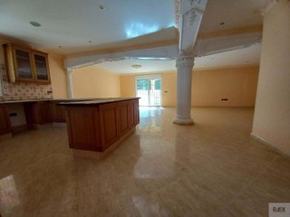 Chalet en venta en Zona Urbanizaciones en Alzira