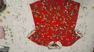Pantalón rosa y blusa estampada S, y pantalón 36
