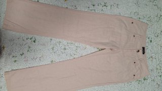 Pantalón rosa y blusa estampada S, y pantalón 36