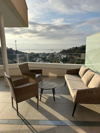 Piso en alquiler en El Mayorazgo - El Limonar en Málaga