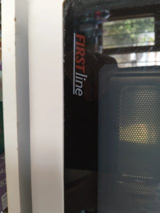 Microondas First Line con Grill