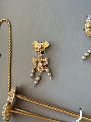 Conjunto Fallera Niña: Pendientes y Accesorios