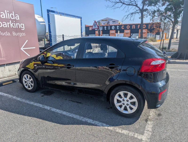 KIA Rio 2016 - foto 1