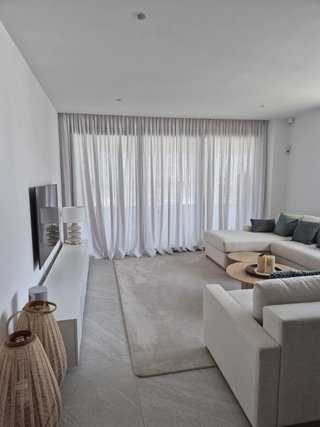 Instalacion de Cortinas y Montajes.