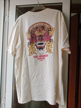 Camiseta Ripcurl Beige Bali Indonesia