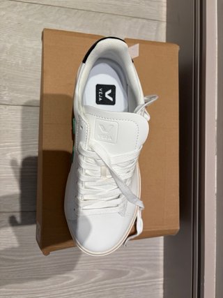 Veja Talla 39 Verde y Blanco