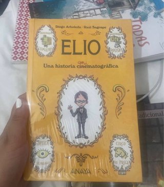 Elio : una historia animatográfica