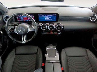 Mercedes-Benz Clase A 180 100 kW (136 CV)