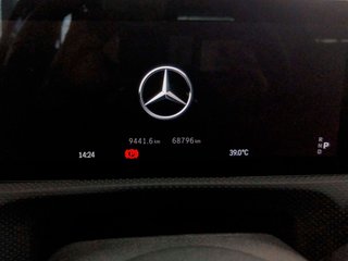 Mercedes-Benz Clase A 180 100 kW (136 CV)