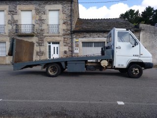 Grúa portacoches 3500 renault b120 115cv