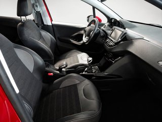 Peugeot 2008 PureTech 130 S&S Allure 96 kW (130 CV)
