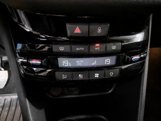 Peugeot 2008 PureTech 130 S&S Allure 96 kW (130 CV)