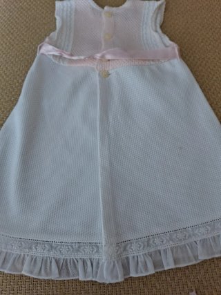 Vestido y gorrito Paz Rodríguez 1-3 meses
