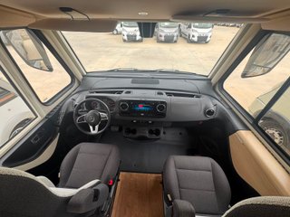 Autocaravana Integral HYMER B 680 MC