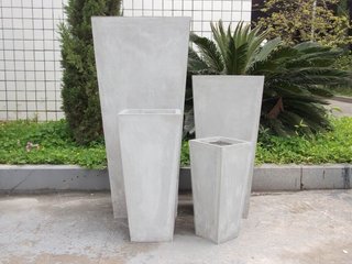 Set 4 Vasi da Giardino in Fibra di Argilla Beige