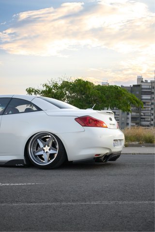 Infiniti G37 2010