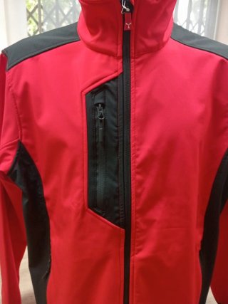 Parka combinada T/L sin capucha roja y negra