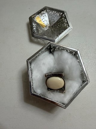 Anillo Plata Beige con Piedra Ovalada para dedo 13