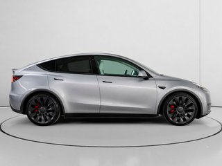 Tesla Model Y Performance 4WD 393 kW (534 CV)