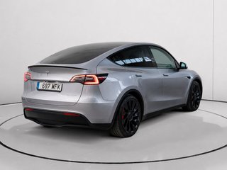 Tesla Model Y Performance 4WD 393 kW (534 CV)