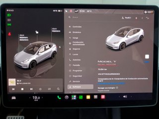 Tesla Model Y Performance 4WD 393 kW (534 CV)