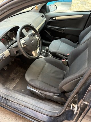 Opel Astra 2007