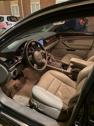 Audi A8 2005