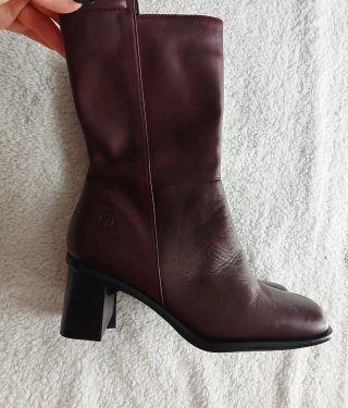 Botas con tacón color vino piel auténtica T.40
