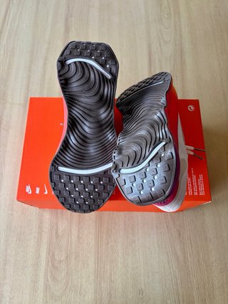 Zapatillas Nike Motiva SE Talla 39