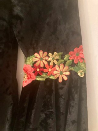Blusa Terciopelo Vintage Bordada