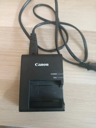 Canon EOS 1200D + Objetivo 18-55mm