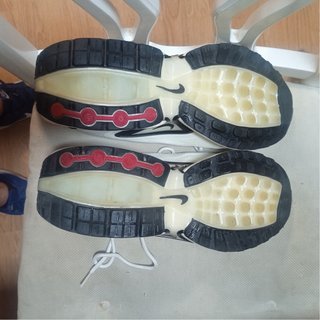 Zapatillas deportivas blancas