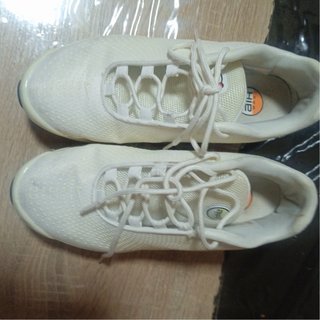 Zapatillas deportivas blancas