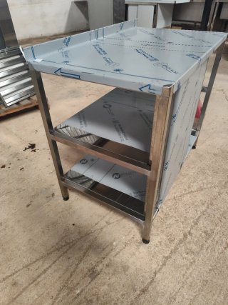 MESA ACERO 1M CON PUERTAS CORREDERA MIRA MI PERFIL