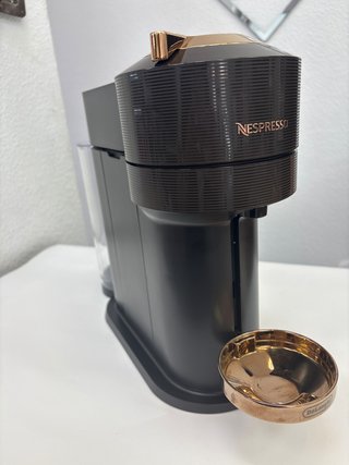 Cafetera Capsulas DeLonghi Nespresso Vertuo Next