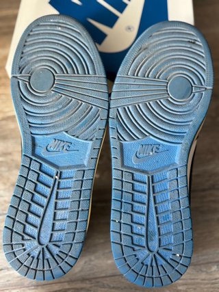 Jordan 1 Low OG SP x Travis Scott Fragment