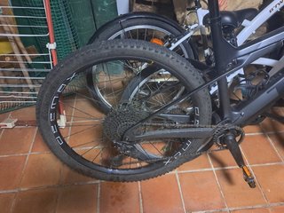 Bicicleta Eléctrica Trek E-Caliber 9.6