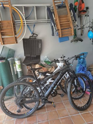 Bicicleta Eléctrica Trek E-Caliber 9.6