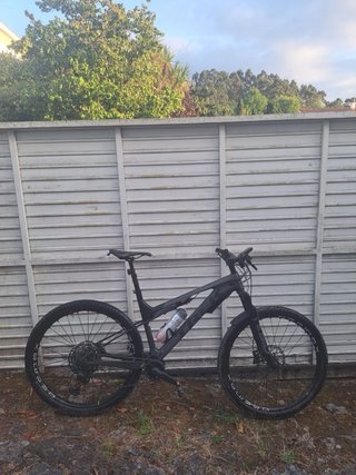 Bicicleta Eléctrica Trek E-Caliber 9.6