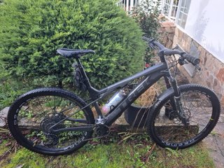 Bicicleta Eléctrica Trek E-Caliber 9.6