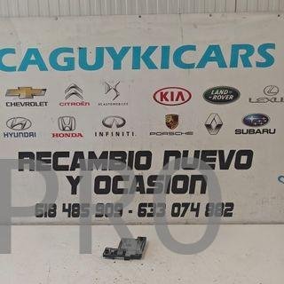PORTALAMPARAS TRASERO DERECHO FORD FIESTA USADO 96