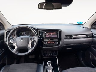 Mitsubishi Outlander 2.4 PHEV Kaiteki 4WD Auto 165 kW (224 CV)