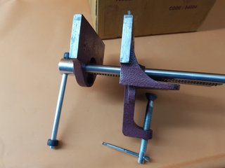 Prensa Tornillo Banco Carpintero Piher 54004
