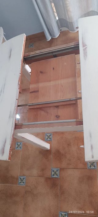 Mesa comedor extensible madera maciza embejecida