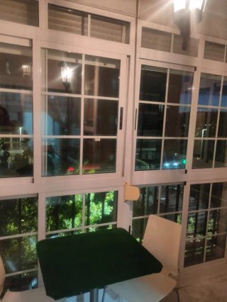 Se ALQUILA estupendo PISO para estudiantes.