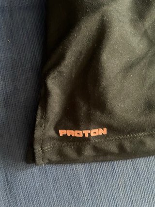 Falda de pádel marca PROTON